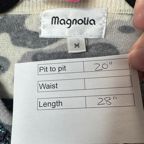 Vintage Magnolia Abstract Purple and Gray Sweater - Picture 14 of 14